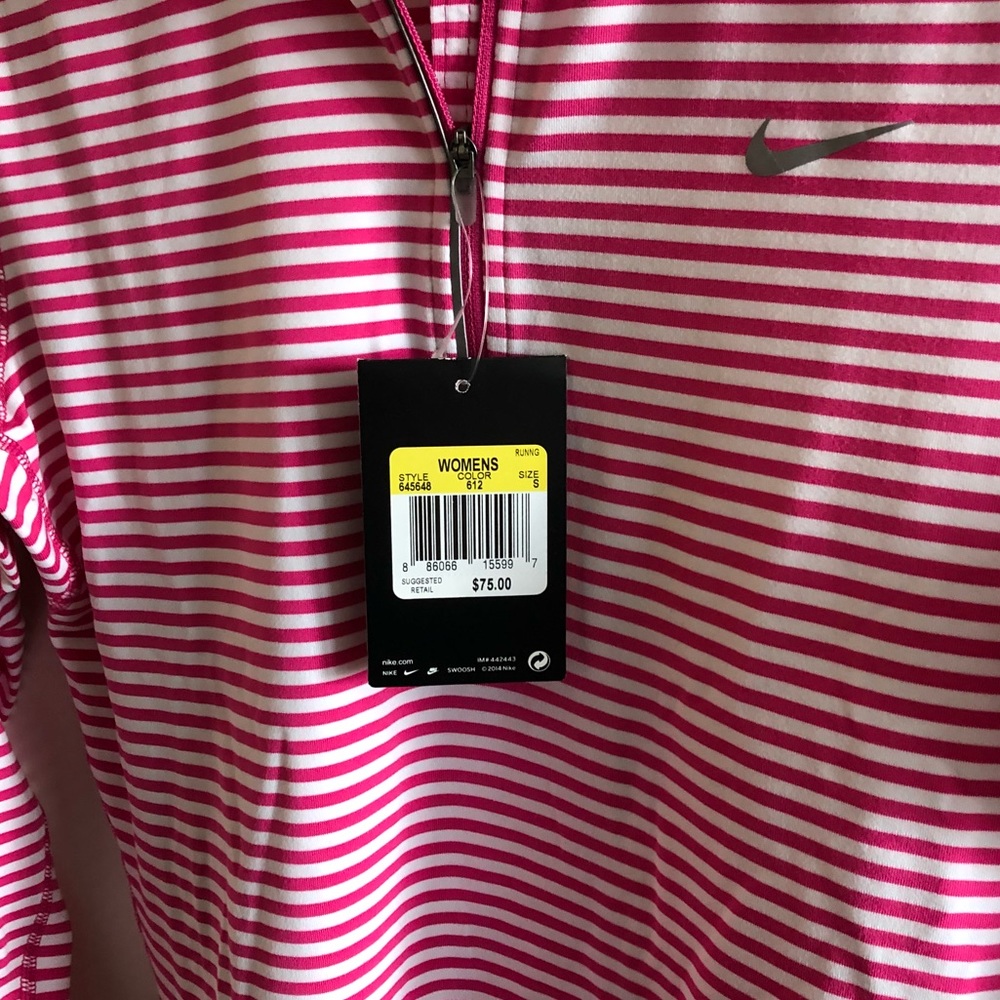 Nike element 1/4 zip! - Picture 3 of 4